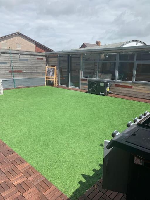Family Holiday Home Blackpool Extérieur photo